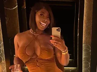 Streamate Nude Webcam of TsFoxx