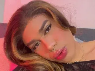 Streamate Live Porn of rousexmarrie