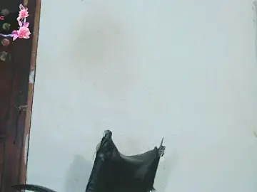 Stripchat Live Porn of x_miila_x