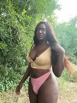 Stripchat Sex Cam of blackhotpartyts