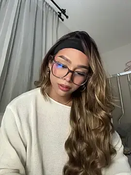 Stripchat Adult Webcams of Samantha_Bernardo