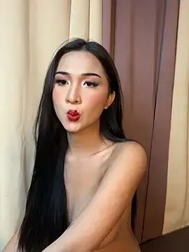 Stripchat Sex Cam of Diannellove