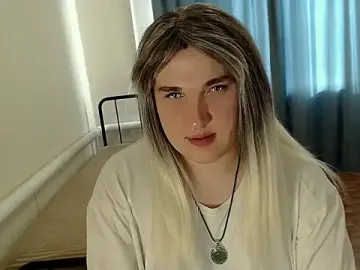 Stripchat Adult Video Chat of EvaMiron