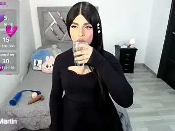 Stripchat Best live sex cam show of kamila_martin