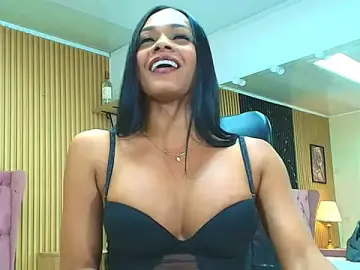 Stripchat Nude Webcam of BARBIE_BROWNN
