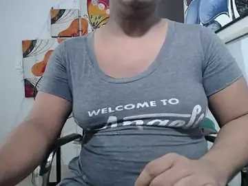 Stripchat Adult Webcam of tsbigcock10incock