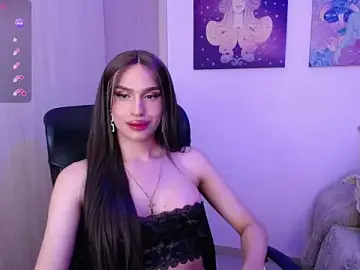 Stripchat Adult Webcam of GiaMint