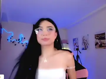 Stripchat Sex Cam of IamAndrea01