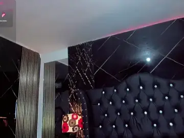 Stripchat Sex Cam of Nayara_K