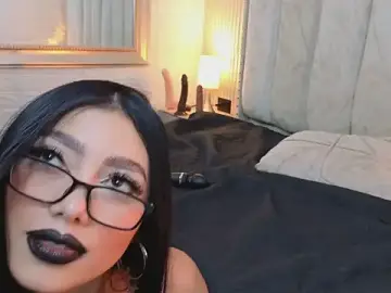 Stripchat Watch Live Sex Cams of catalina__23
