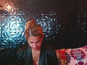 Stripchat Live Porn of PINK__LOLA1