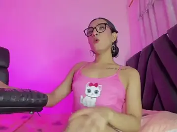 Stripchat Free Live Porn of stephany_doll_