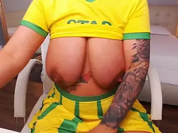 Stripchat Sex Cam of Just--Amy