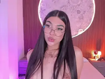 Stripchat Best Webcam of RoseCassie