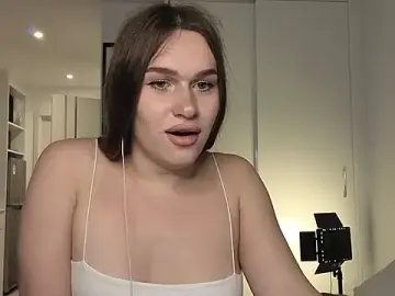 Stripchat Nude Webcam of SophieTrner