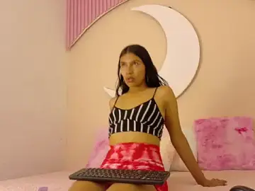 Stripchat Free Live Porn of SamanthaLaurent