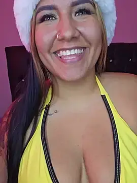 Stripchat Live Sex Cam of IamAmbar01