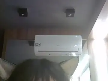 Stripchat Sex Chat of SkinnyKitten