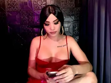 Stripchat Live Sex of ASIANHOTTIE_69