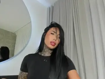 Stripchat Free Porn Cam of belllbonniie