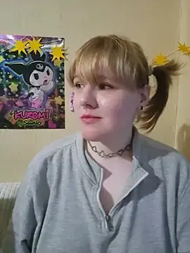 Stripchat Free Porn Cam of wehavepussies_xoxo