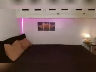 Xlovecam Watch Live Sex Cams of MollyHotest