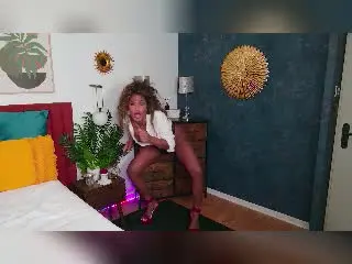 Xlovecam Sex Cam of Shaniabeaute